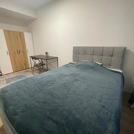 Apartment Luxury In Iconic Sky Tower